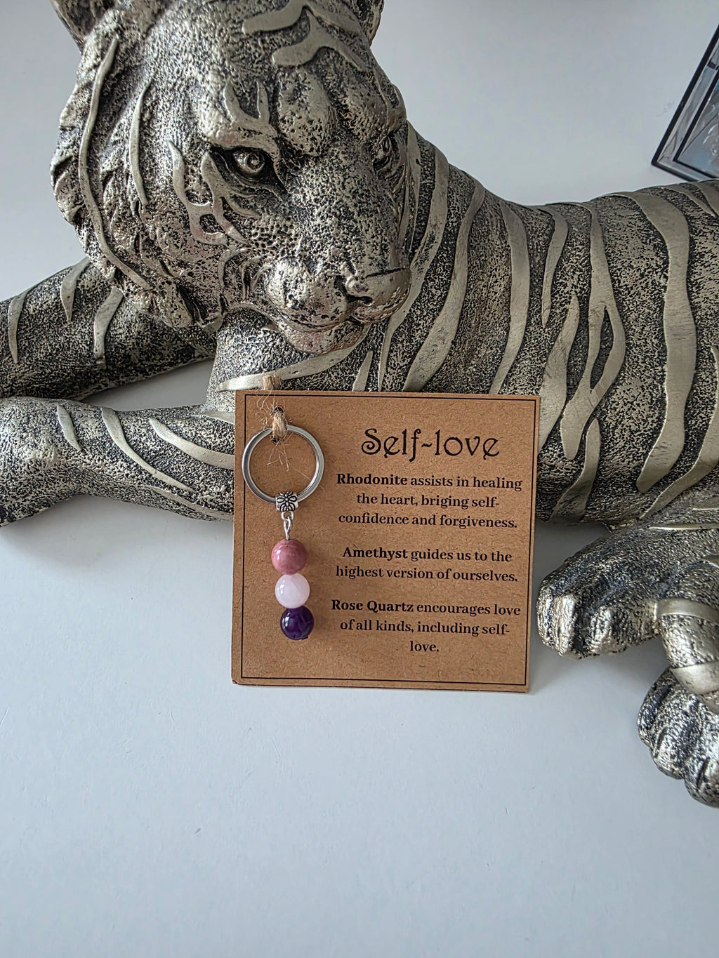 Keychain "Tiny Crystal, Big Vibes"