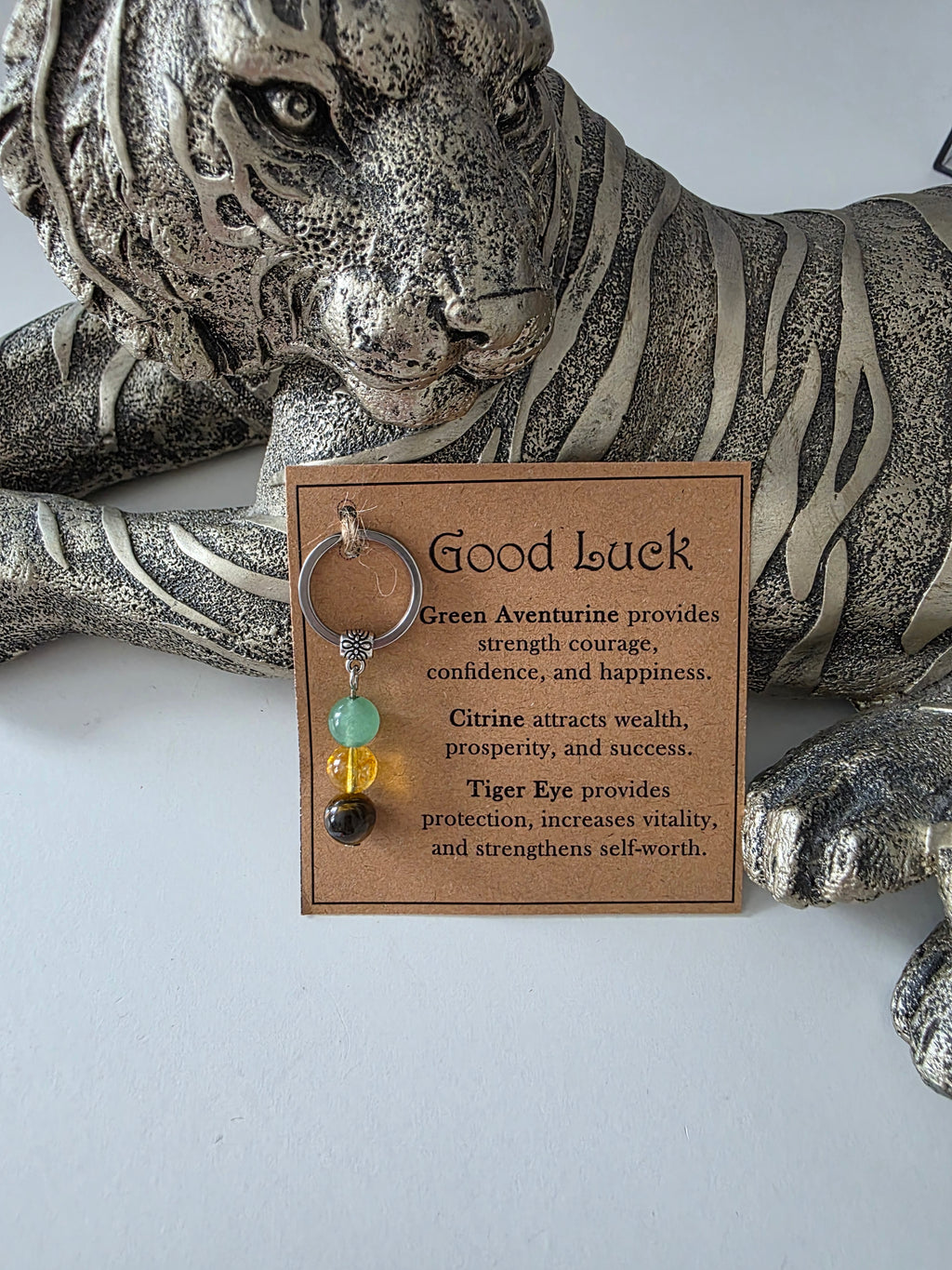 Keychain "Tiny Crystal, Big Vibes"
