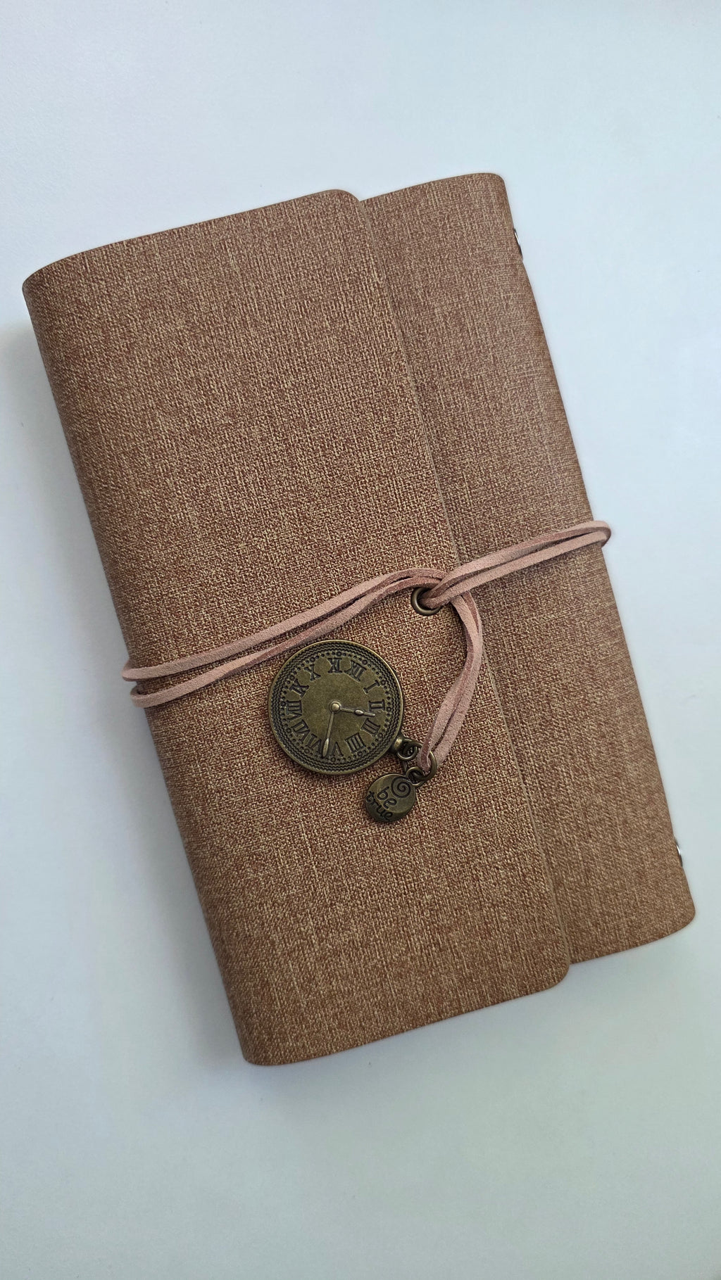 Notebook with clock ⏰️