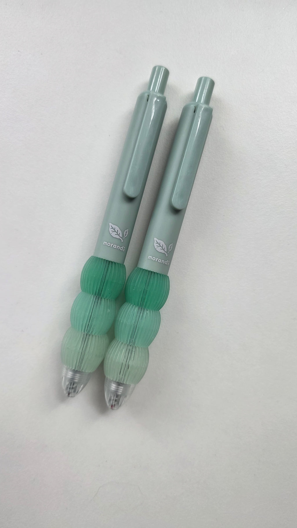 Morandi pen
