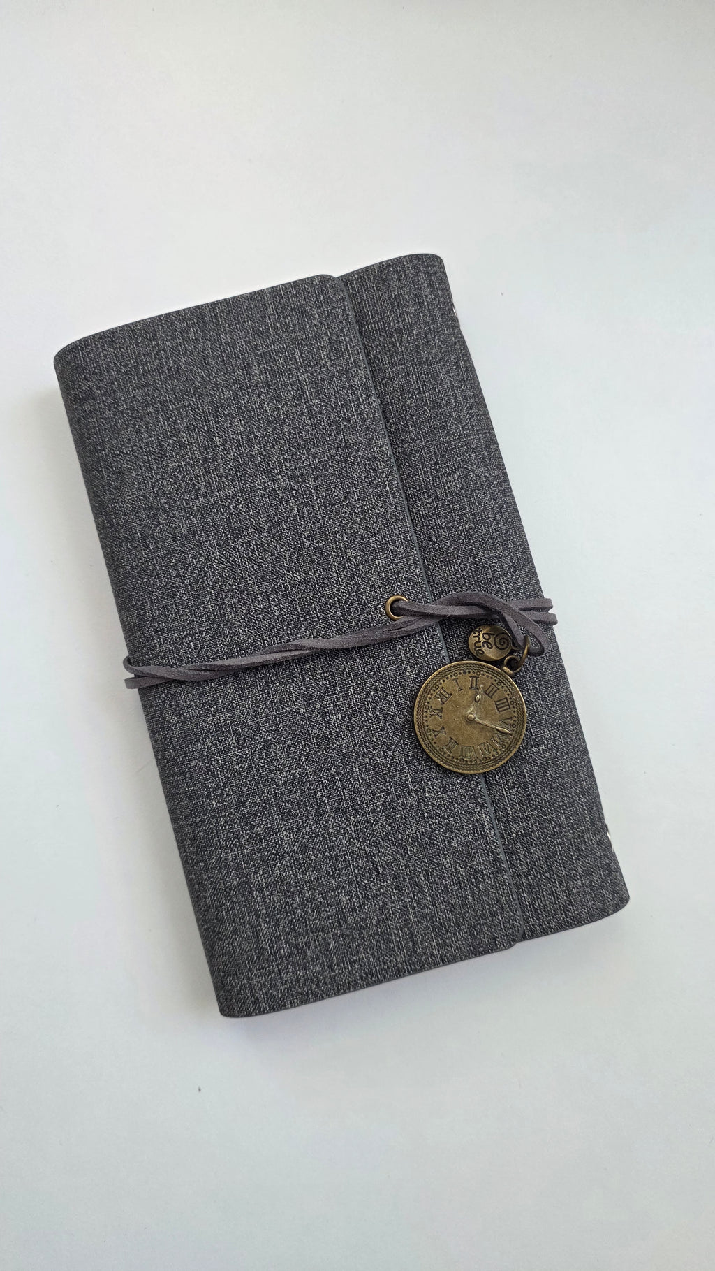 Notebook with clock ⏰️