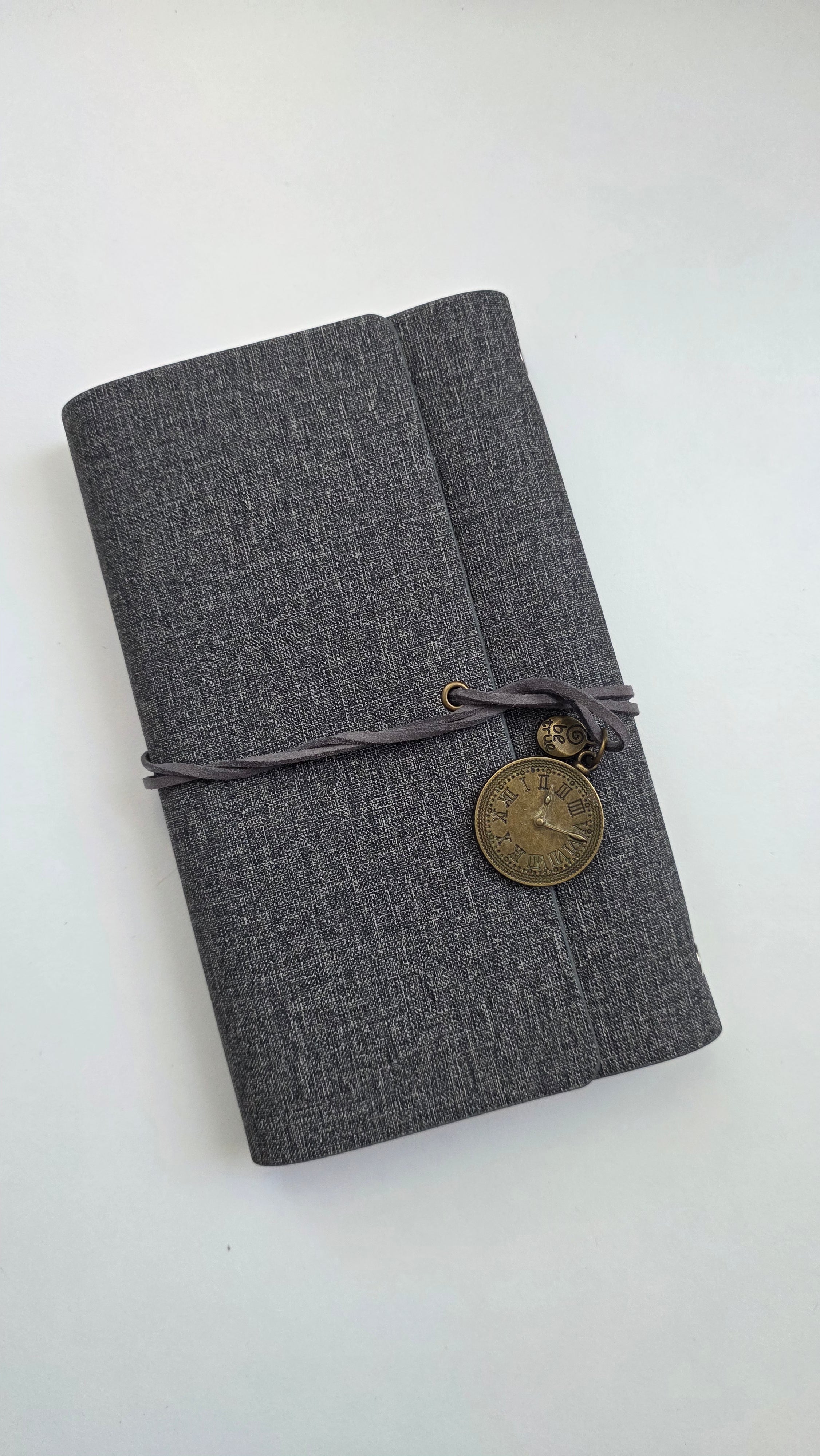 Notebook with clock ⏰️